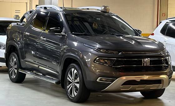 FIAT TORO 1.3 TURBO 270 FLEX VOLCANO AT6 FIAT TORO 1.3 TURBO 270 FLEX VOLCANO AT6